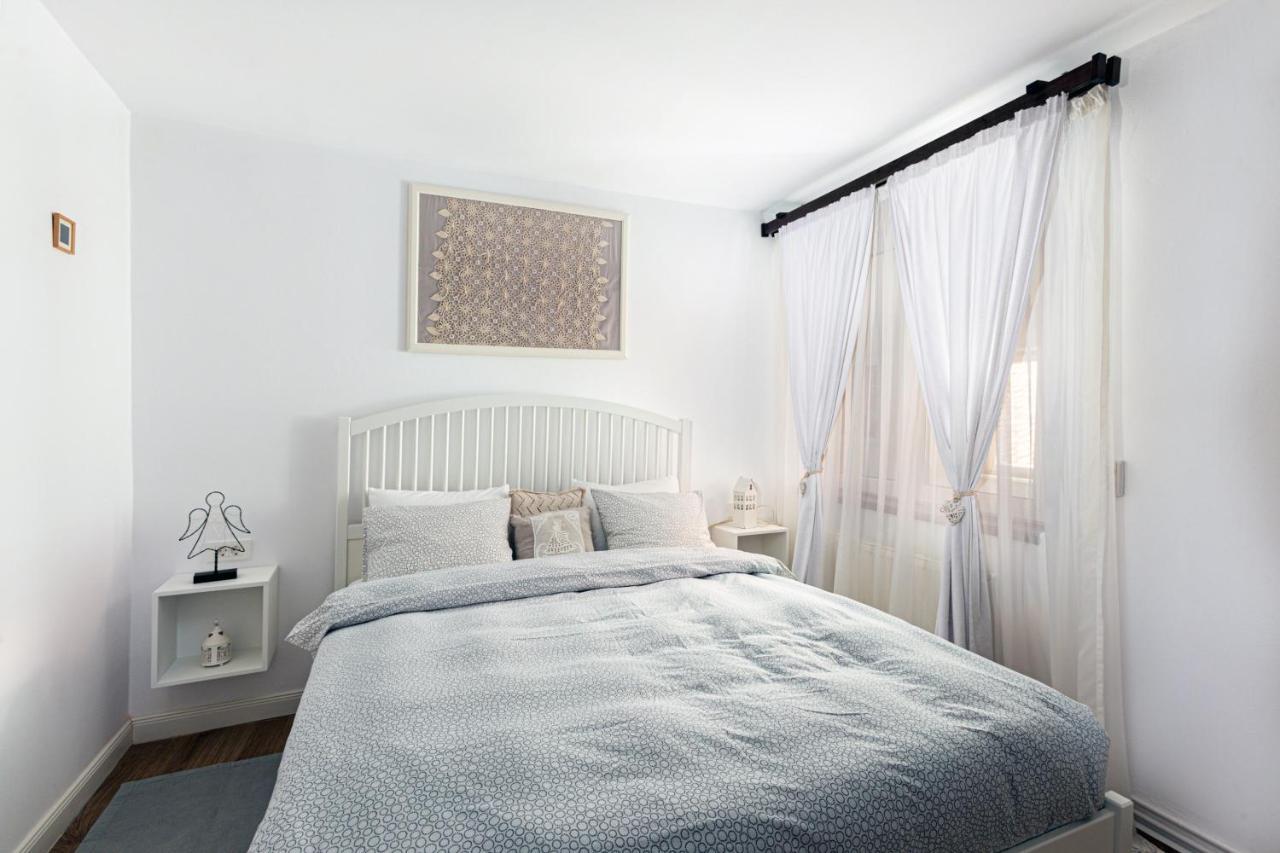 Apartament Agnes Брашов Екстериор снимка